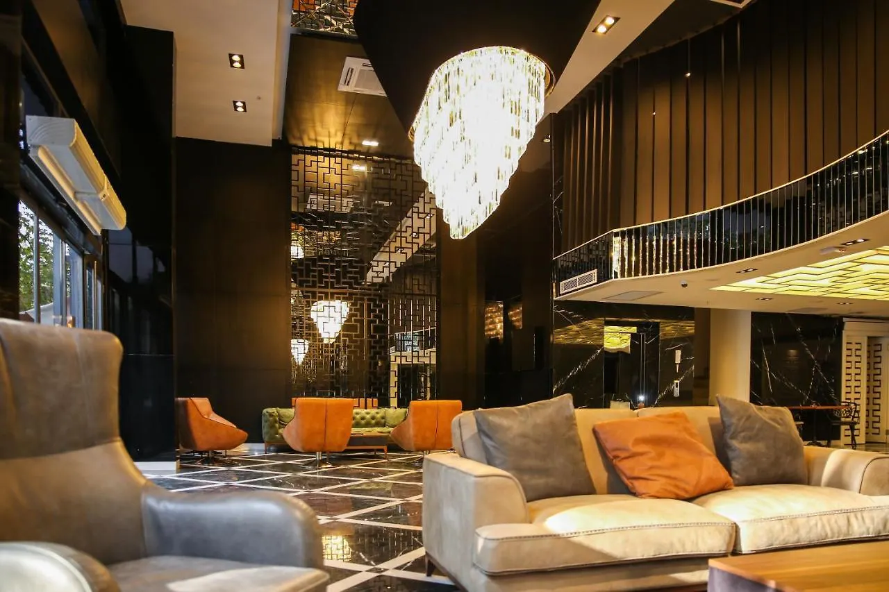 New Gate Hotel location